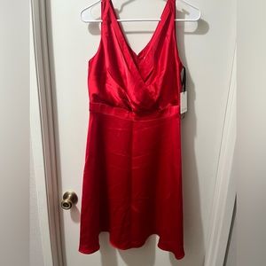 Red Satin Women’s Calvin Klein dress. Size 8..